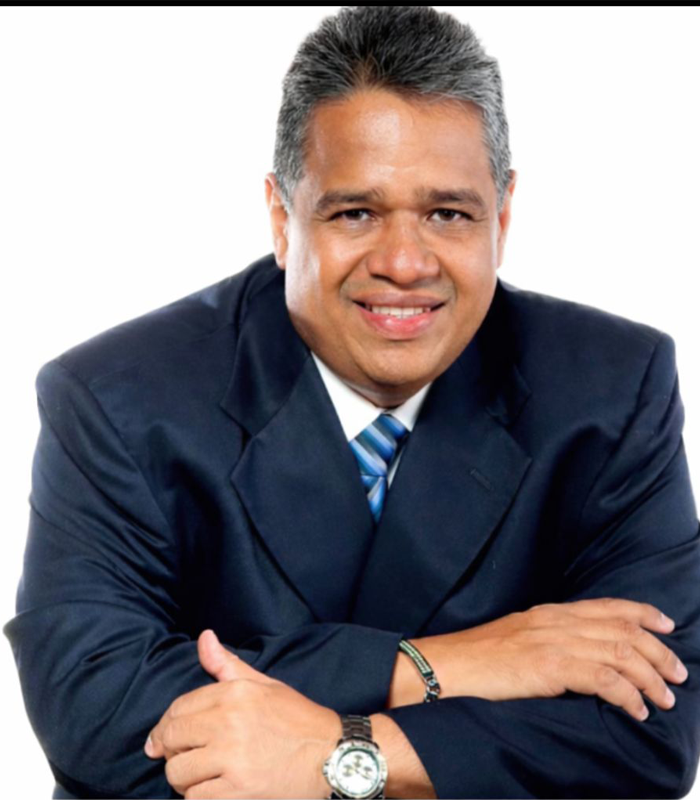  Luis Franco